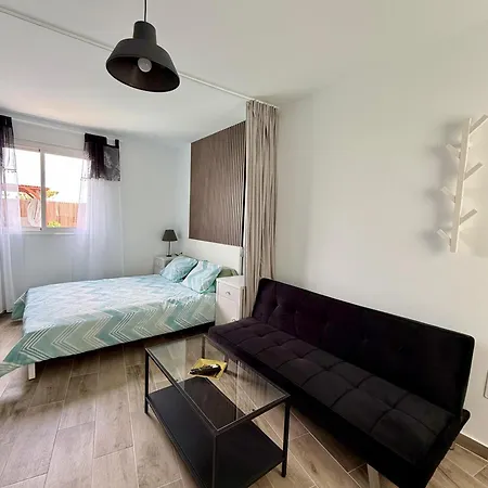 Guest house Y Lofts Makana