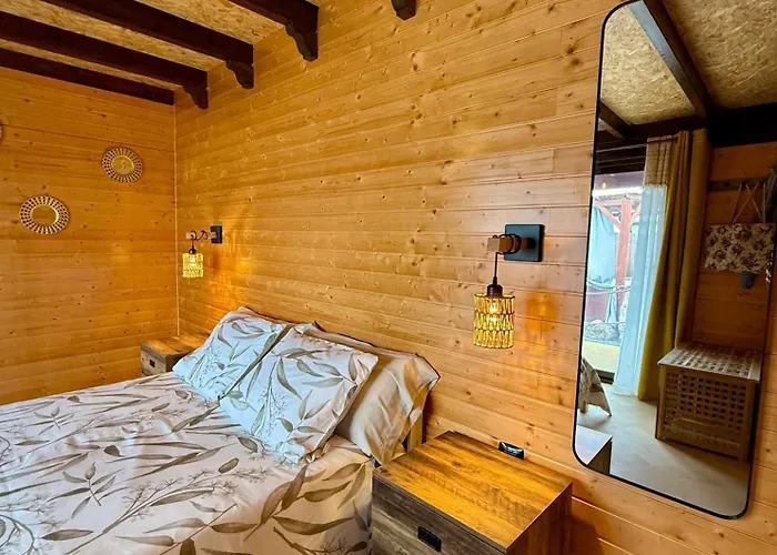 Y Lofts Makana Vendégház *