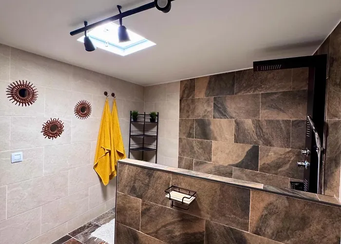 Vendégház Y Lofts Makana