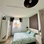 Penzion Y Lofts Makana Playa Blanca (Lanzarote)