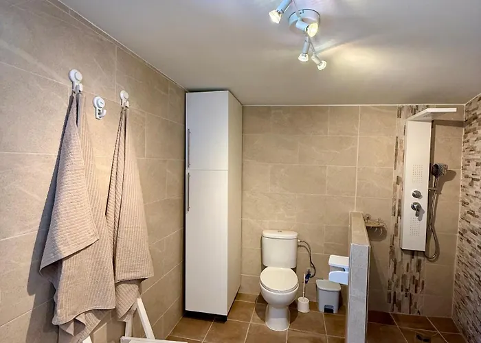 Guest house Y Lofts Makana