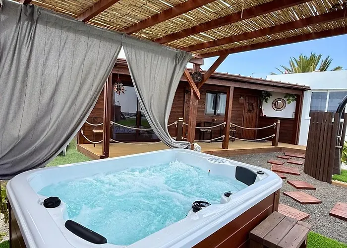 Y Lofts Makana Guest house