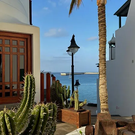 Y Lofts Makana *
