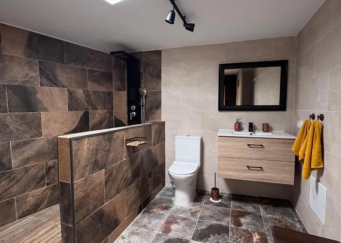 Y Lofts Makana בית הארחה *