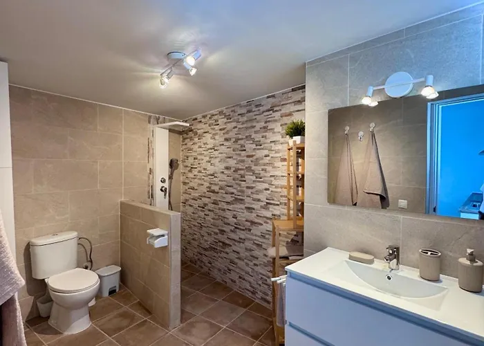 בית הארחה Y Lofts Makana