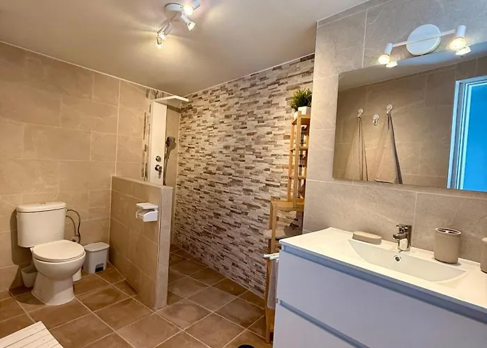 בית הארחה Y Lofts Makana *